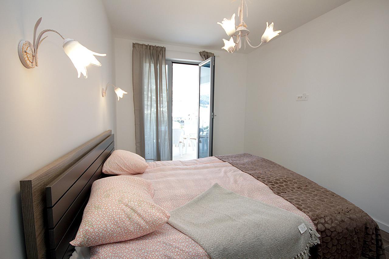 Apartment Melina Dobra Voda Buitenkant foto