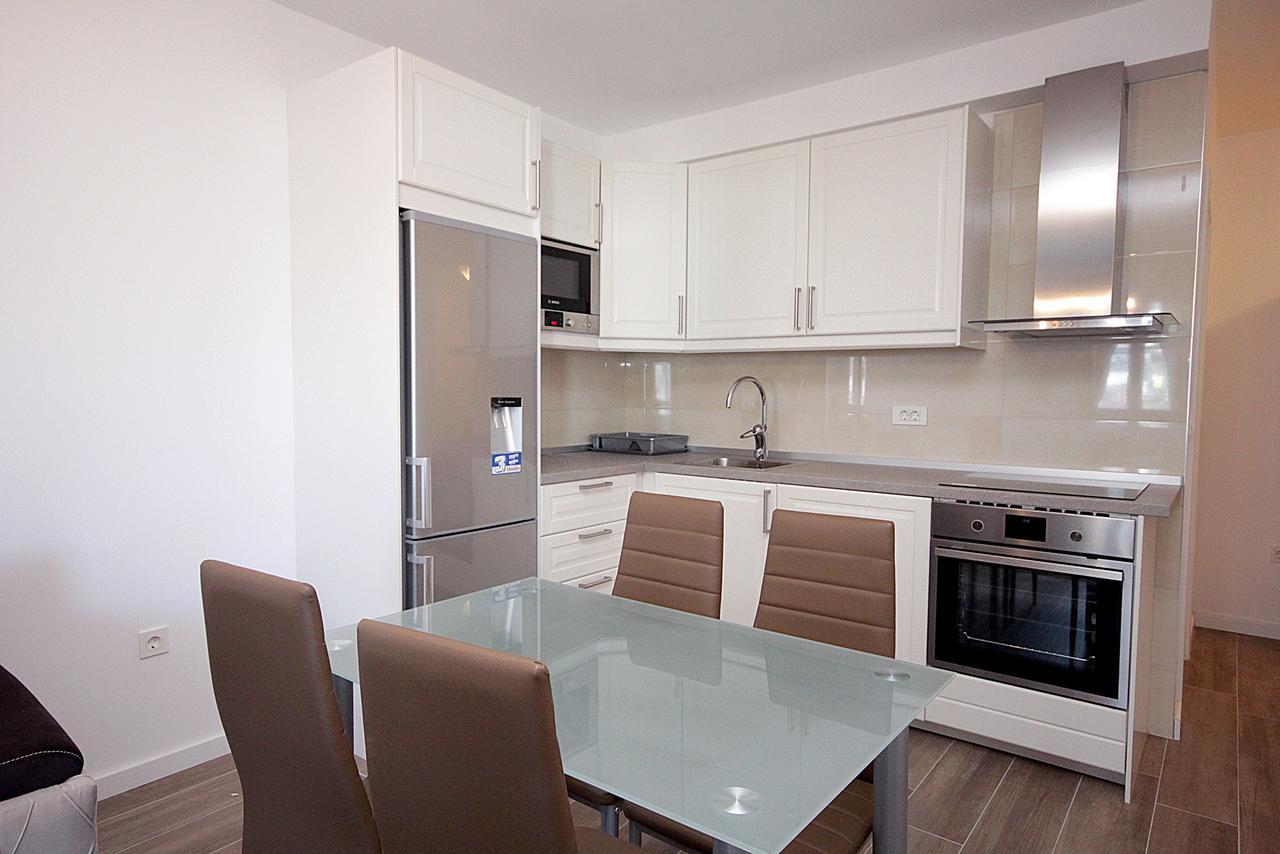 Apartment Melina Dobra Voda Buitenkant foto